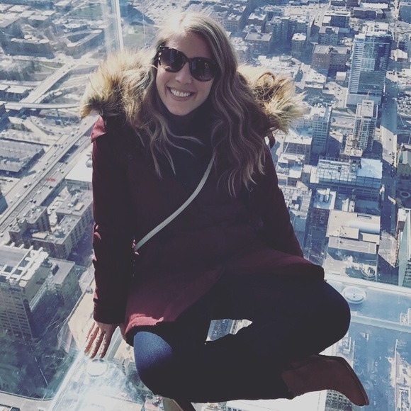 Meet your Posher, Kelly - Picture 1 of 4